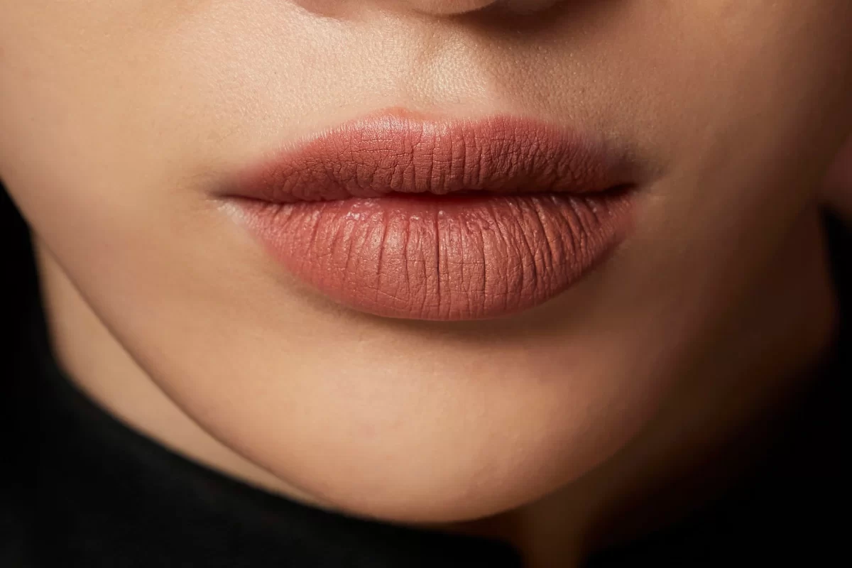 How to Build a Timeless Wardrobe: Classic Pieces from Pierona